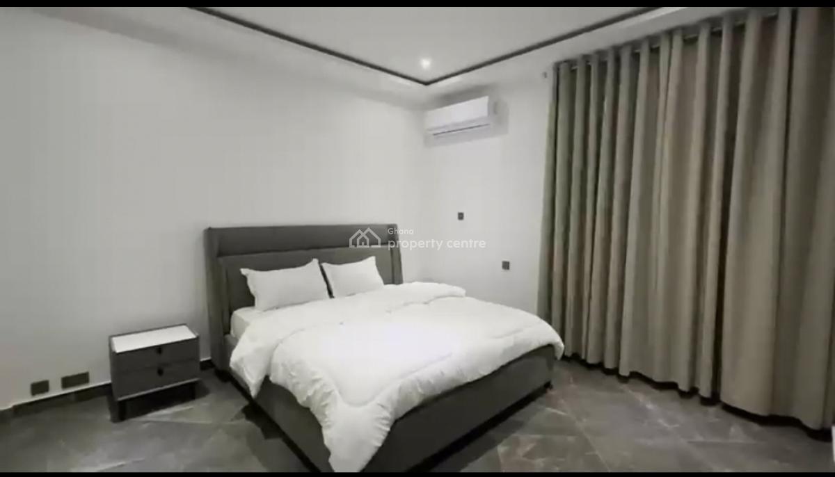 Four Bedroom Exclusive House, Nii Martey Street, East Airport, Airport Residential Area, Accra, Semi-detached Duplex for Rent