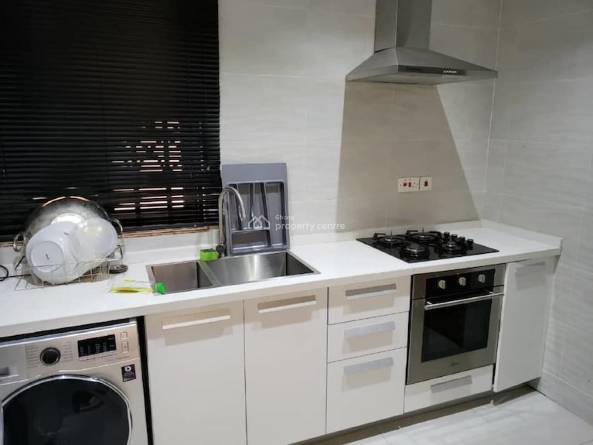 Furnished 2 Bed House with Boys Quarters in a Gated Community Wit Pool, Dzorwulu, Accra, Townhouse for Rent