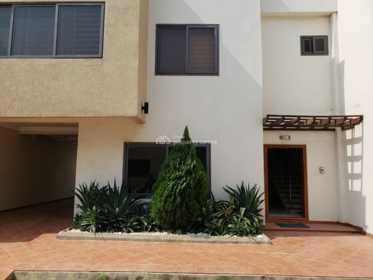 Serviced 2 Bed House with Boys Quarter in a Gated Community with Pool, Dzorwulu, Accra, Townhouse for Rent
