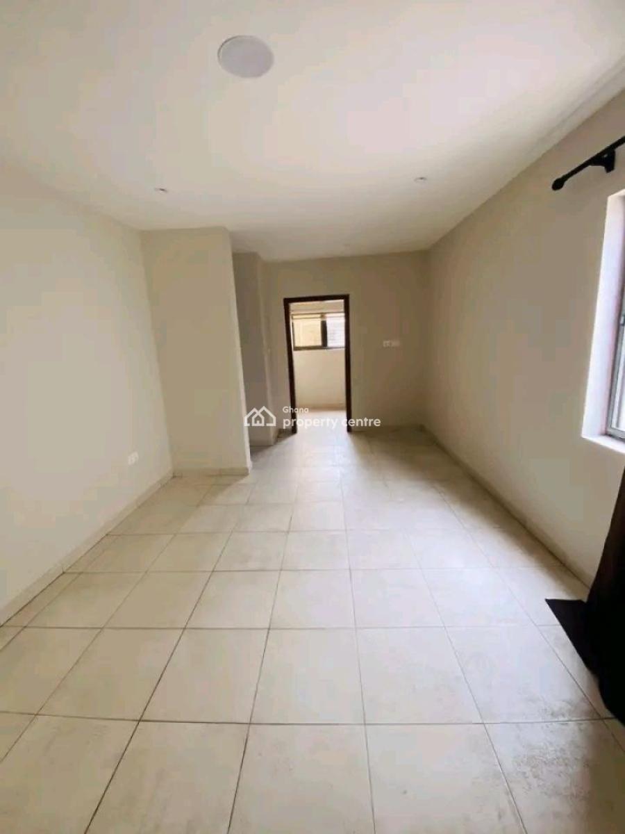 Serviced 2 Bed House with Boys Quarter in a Gated Community with Pool, Dzorwulu, Accra, Townhouse for Rent