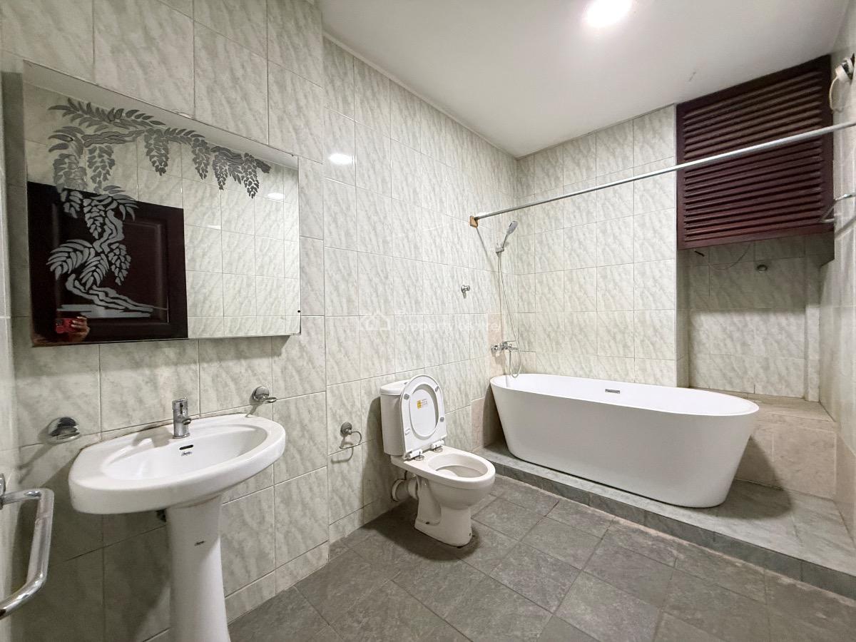 Serviced 3 Bedroom Apartment with Swimming Pool, Airport Residential Area, Accra, Apartment for Rent