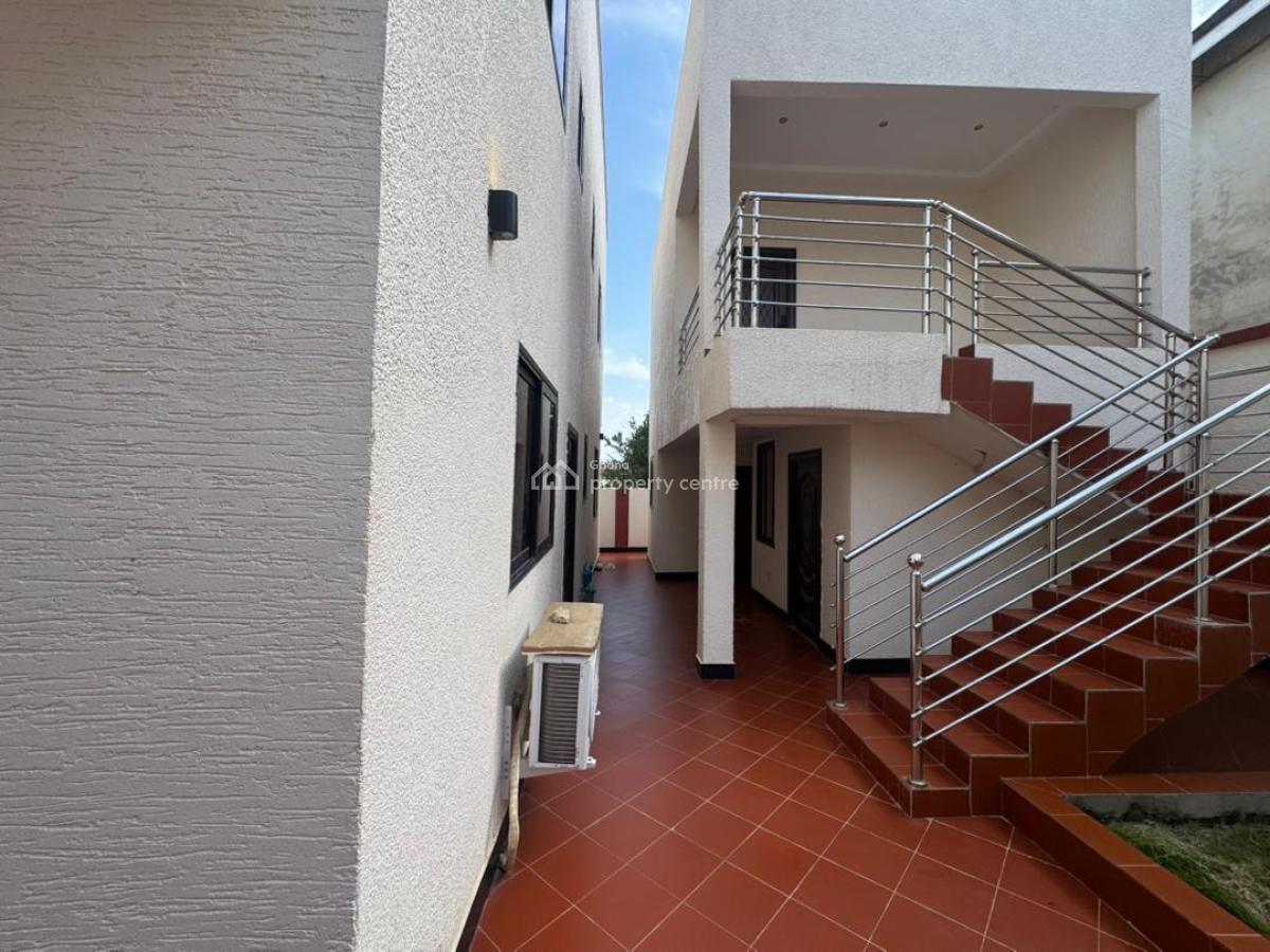Newly Fully Furnished 5-bedroom House, Kumasi Metropolitan, Ashanti, House for Sale