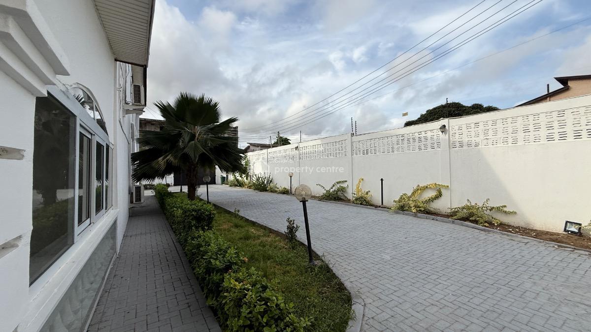 Detached 4 Bedroom Duplex with a Two Bedroom Staff Quarters, Cantonments, Accra, Detached Duplex for Rent