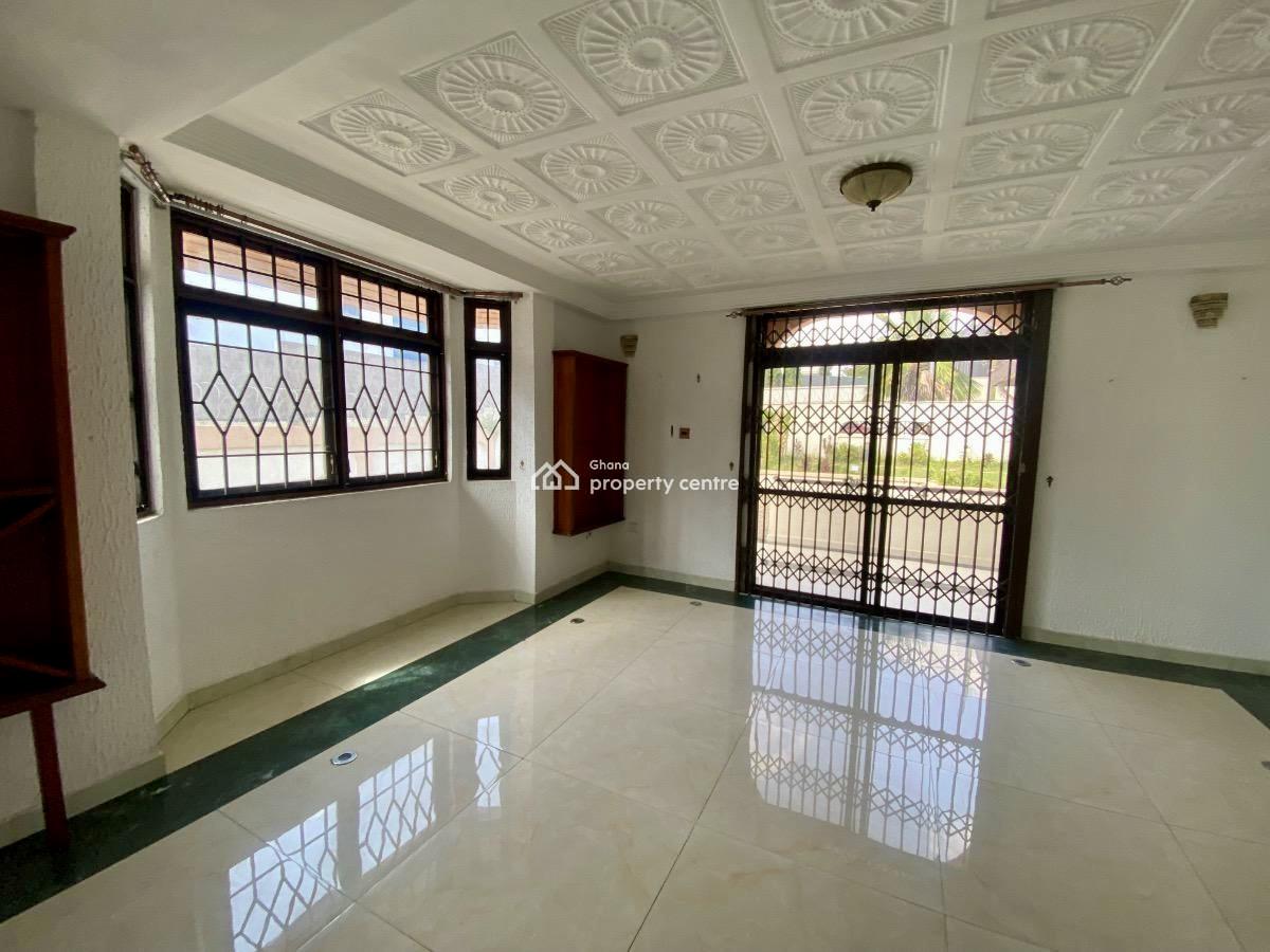 Detached 5 Bedroom Duplex with Staff Quarters, Cantonments, Accra, Detached Duplex for Rent