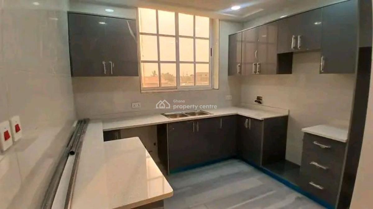 Executive 2-bedroom Flat @manet Road, Manet Road, Teshie New Town, Accra, Apartment for Rent