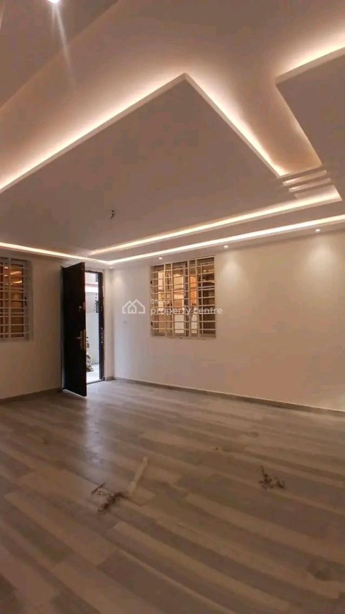 Executive 2-bedroom Flat @manet Road, Manet Road, Teshie New Town, Accra, Apartment for Rent