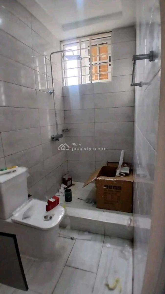 Executive 2-bedroom Flat @manet Road, Manet Road, Teshie New Town, Accra, Apartment for Rent