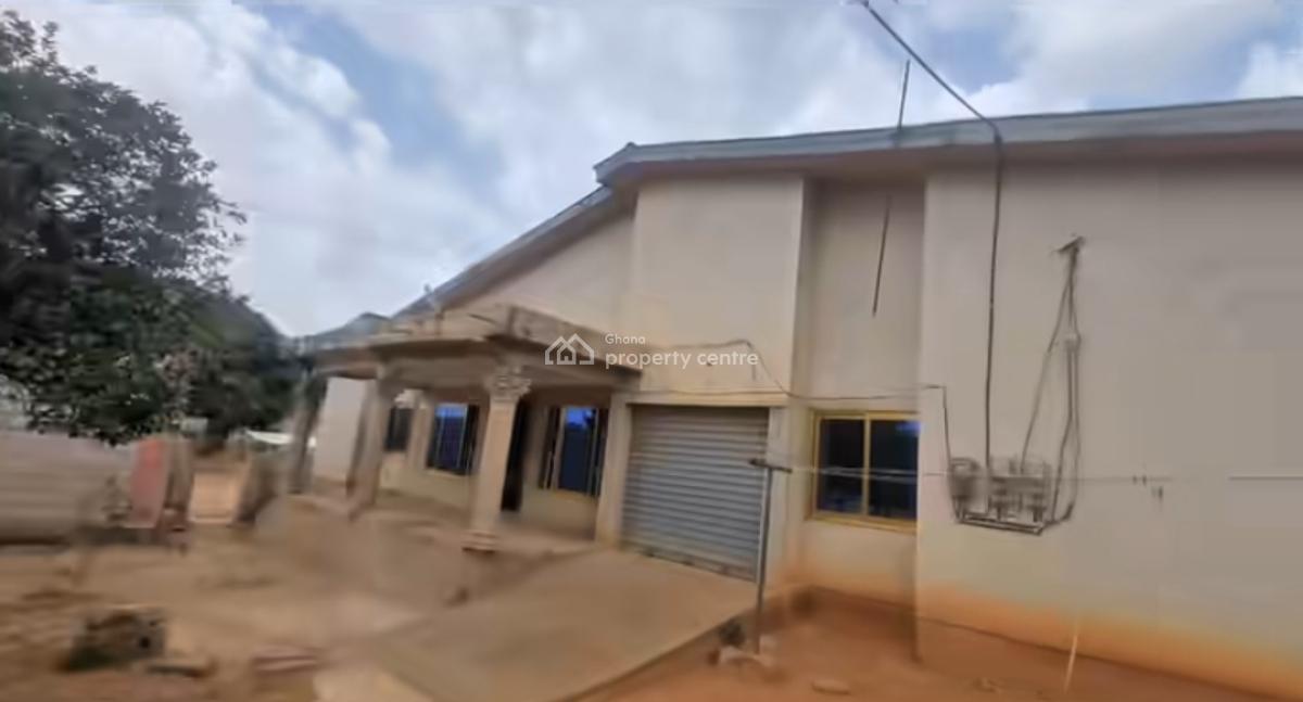 5 Bedrooms, Atimatim,  Near Pankrono., Kumasi Metropolitan, Ashanti, House for Sale