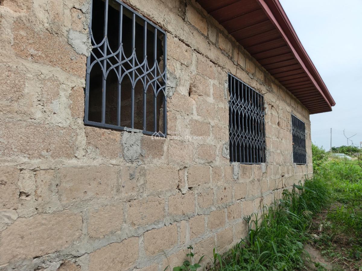 3 Bedrooms, Ampabame, Near Ejisu., Ejisu-juaben Municipal, Ashanti, House for Sale