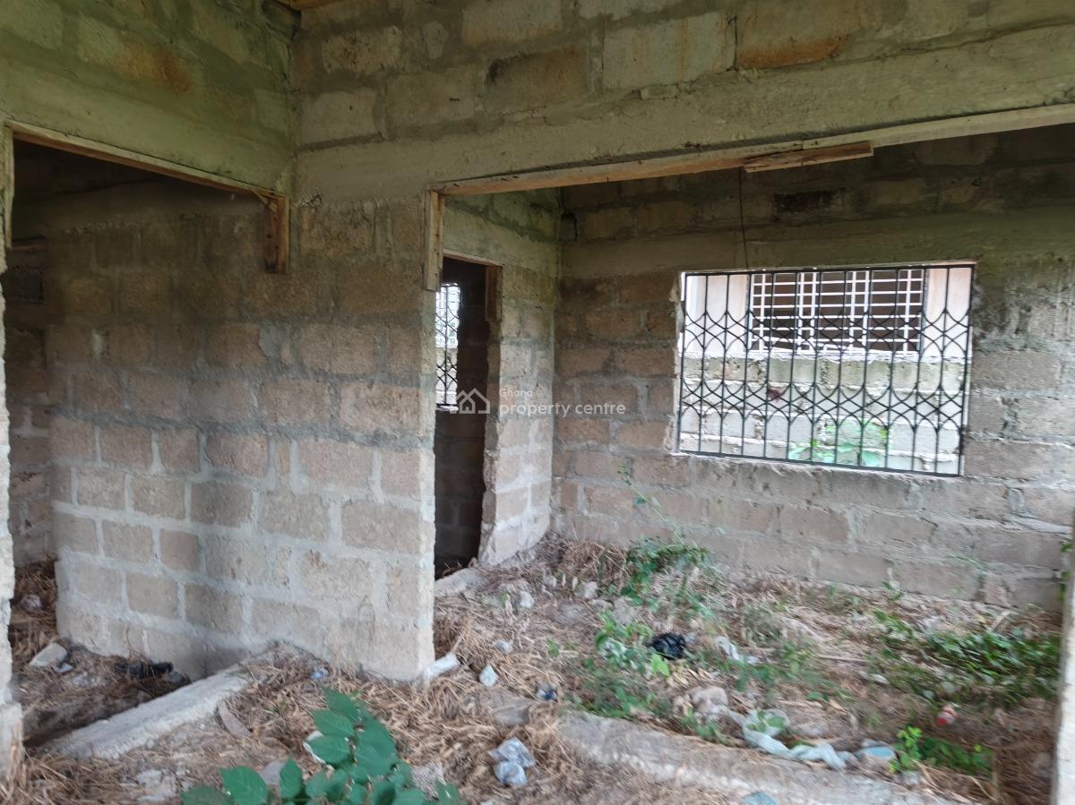 3 Bedrooms, Ampabame, Near Ejisu., Ejisu-juaben Municipal, Ashanti, House for Sale