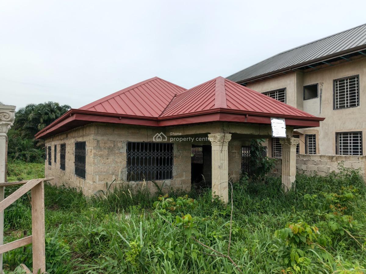 3 Bedrooms, Ampabame, Near Ejisu., Ejisu-juaben Municipal, Ashanti, House for Sale