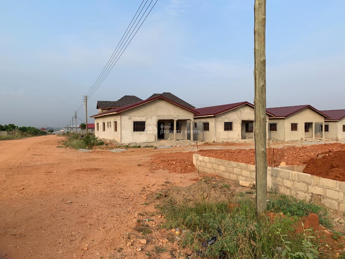 . Exclusive Plot 70x80 Ft -- 60,000 Ghs, Bevely Hills, Tema, Accra, Mixed-use Land for Sale