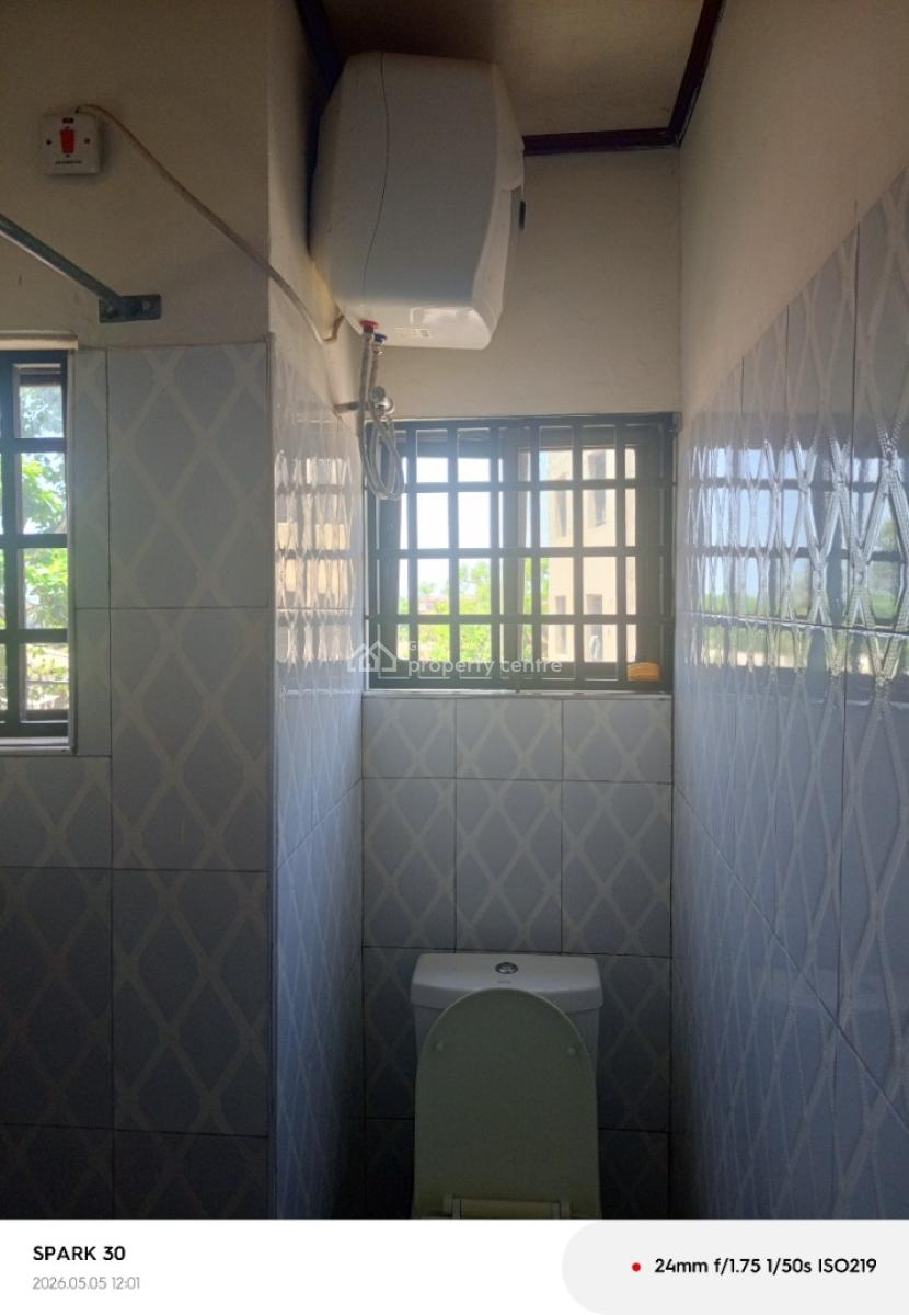 4-bedrooms Self-contain, The Browns Realtor .  Labadi Around The Liberty School, La (labadi), La Dade Kotopon Municipal, Accra, Apartment for Rent