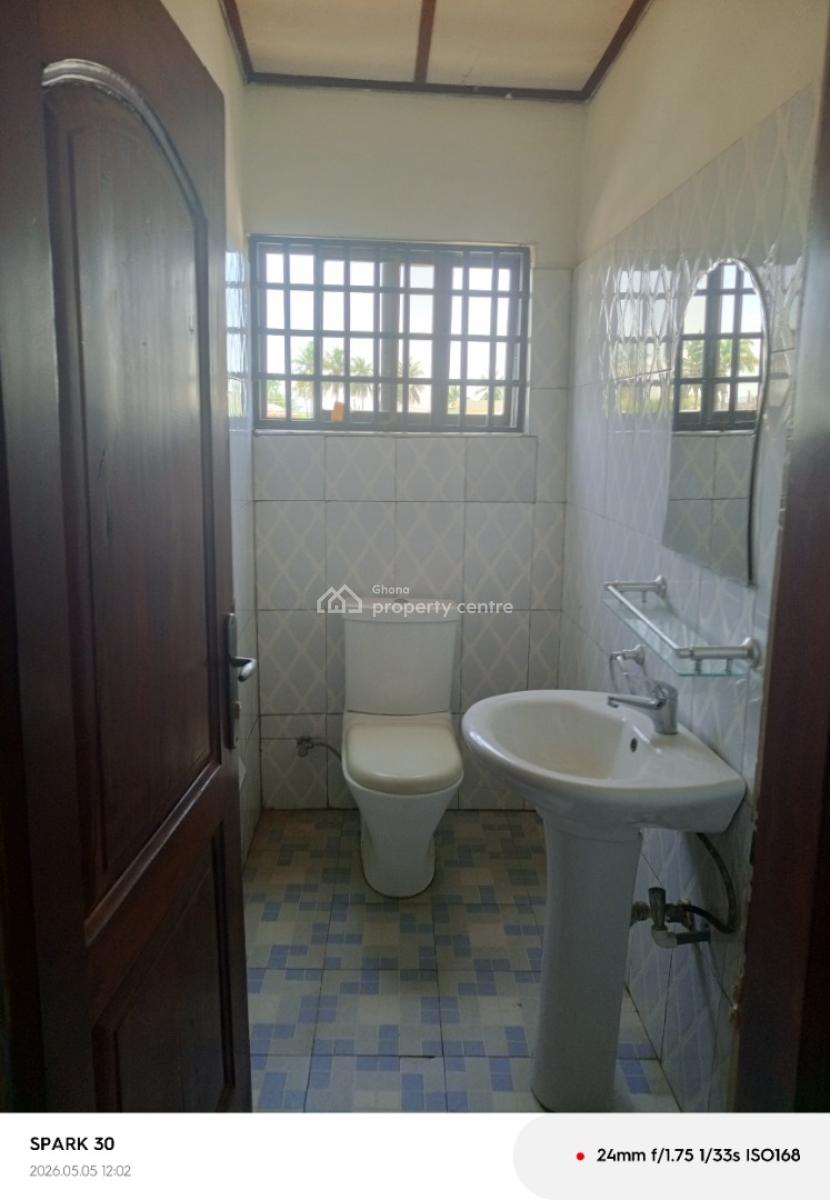 4-bedrooms Self-contain, The Browns Realtor .  Labadi Around The Liberty School, La (labadi), La Dade Kotopon Municipal, Accra, Apartment for Rent