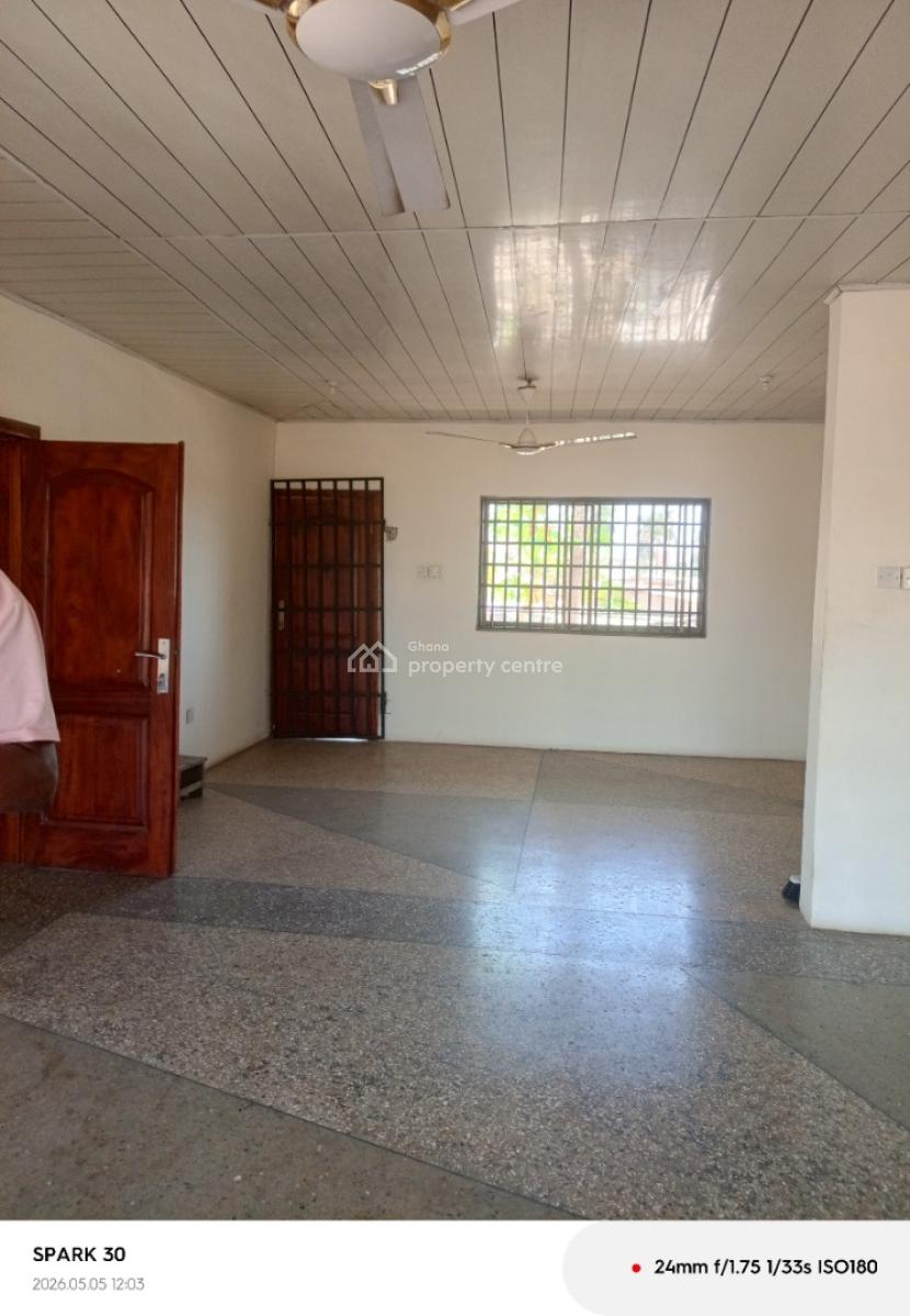 4-bedrooms Self-contain, The Browns Realtor .  Labadi Around The Liberty School, La (labadi), La Dade Kotopon Municipal, Accra, Apartment for Rent