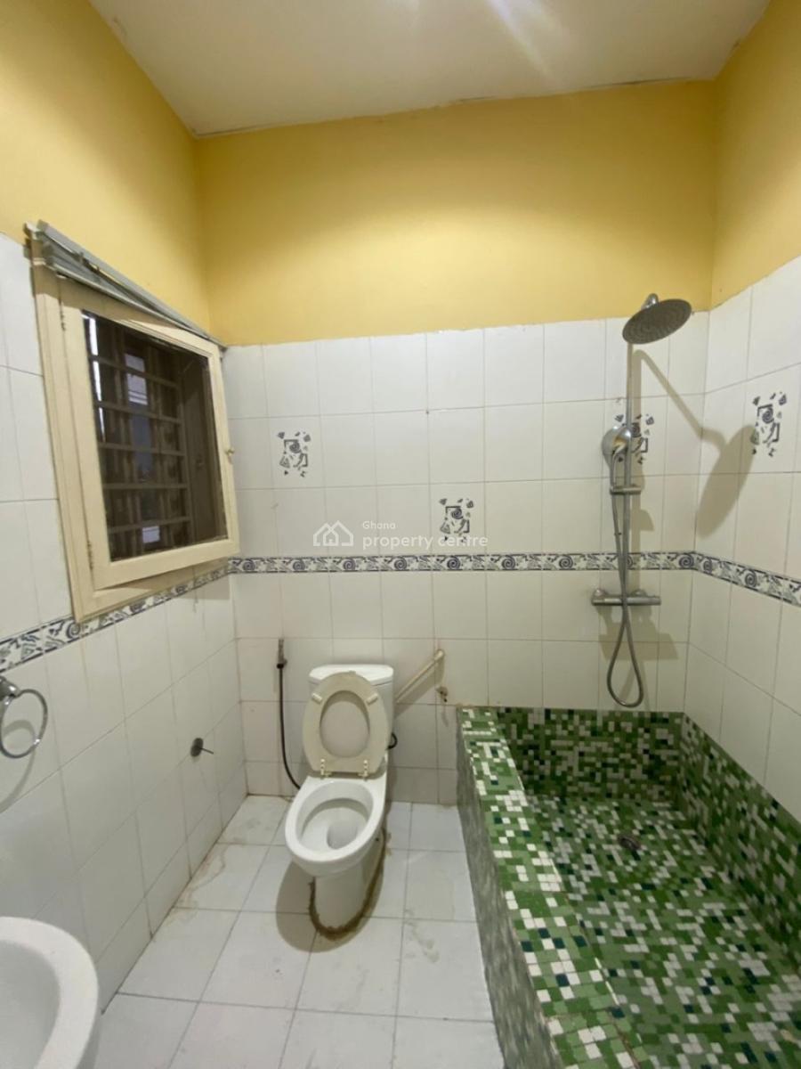 3 Bedrooms House in Kanda Estate Near Flagstaff House, Flagstaff House,accra, Kanda Estate, Accra, House for Rent