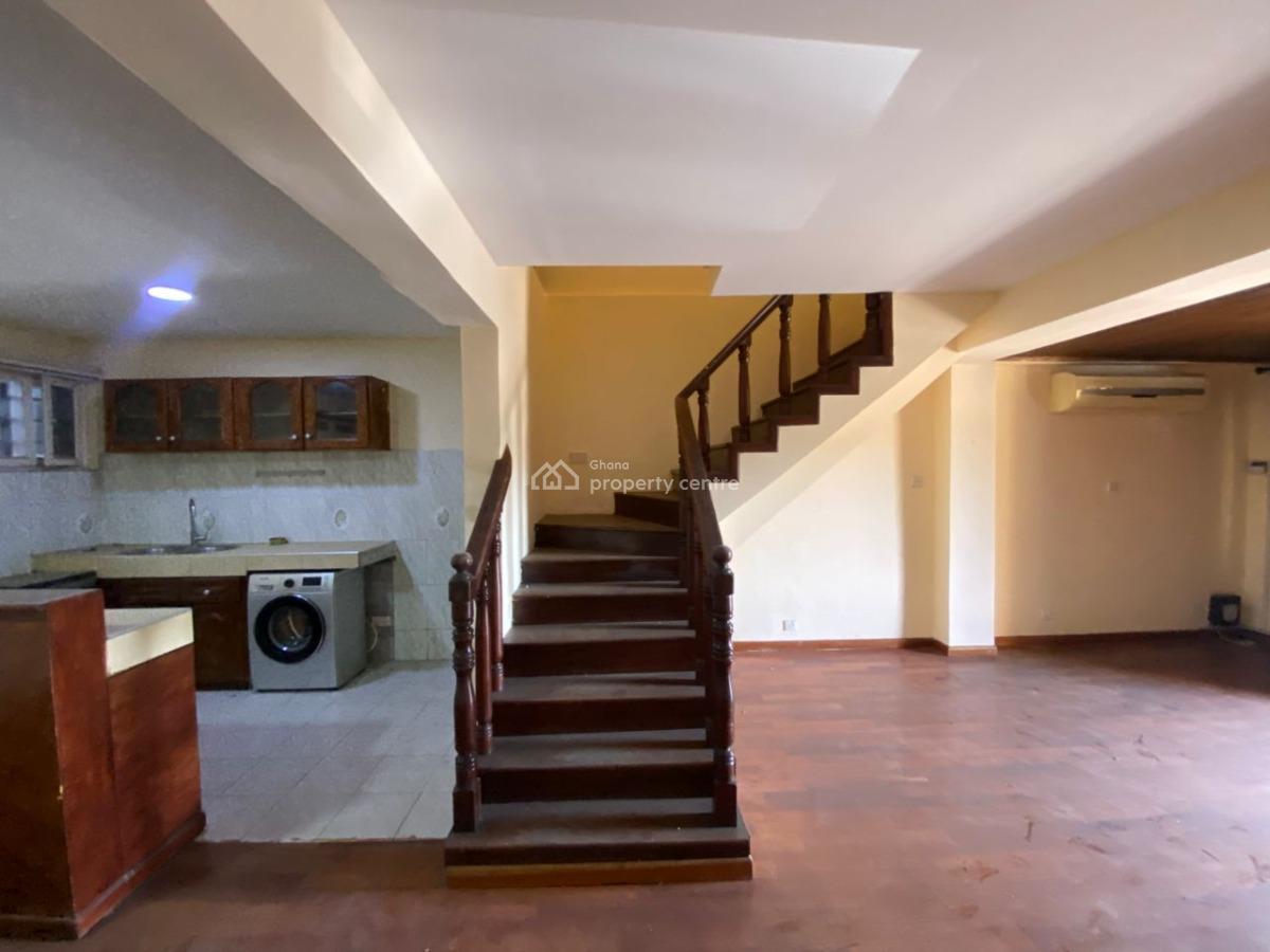 3 Bedrooms House in Kanda Estate Near Flagstaff House, Flagstaff House,accra, Kanda Estate, Accra, House for Rent