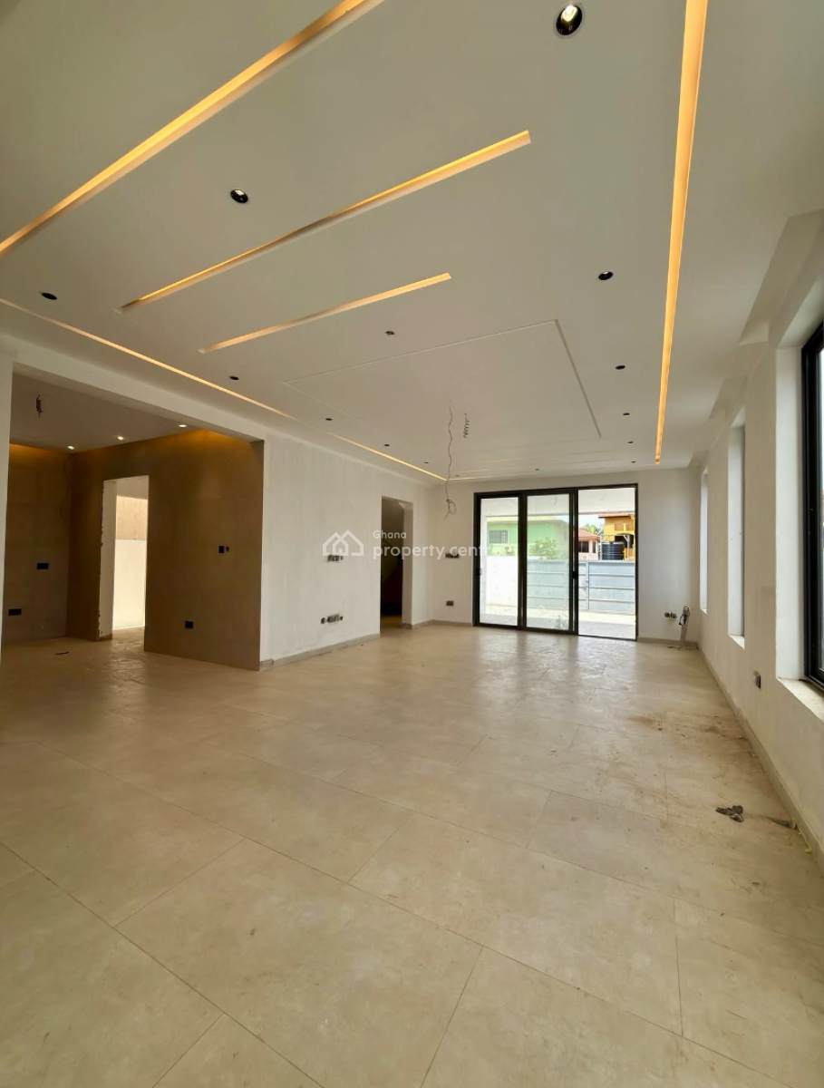 Detached 4 Bedroom Duplex with Swimming Pool, Mahama Road, East Airport, Airport Residential Area, Accra, Detached Duplex for Sale