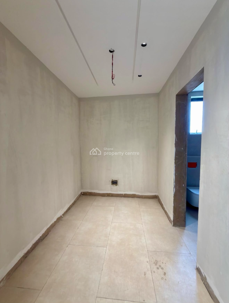 Detached 4 Bedroom Duplex with Swimming Pool, Mahama Road, East Airport, Airport Residential Area, Accra, Detached Duplex for Sale