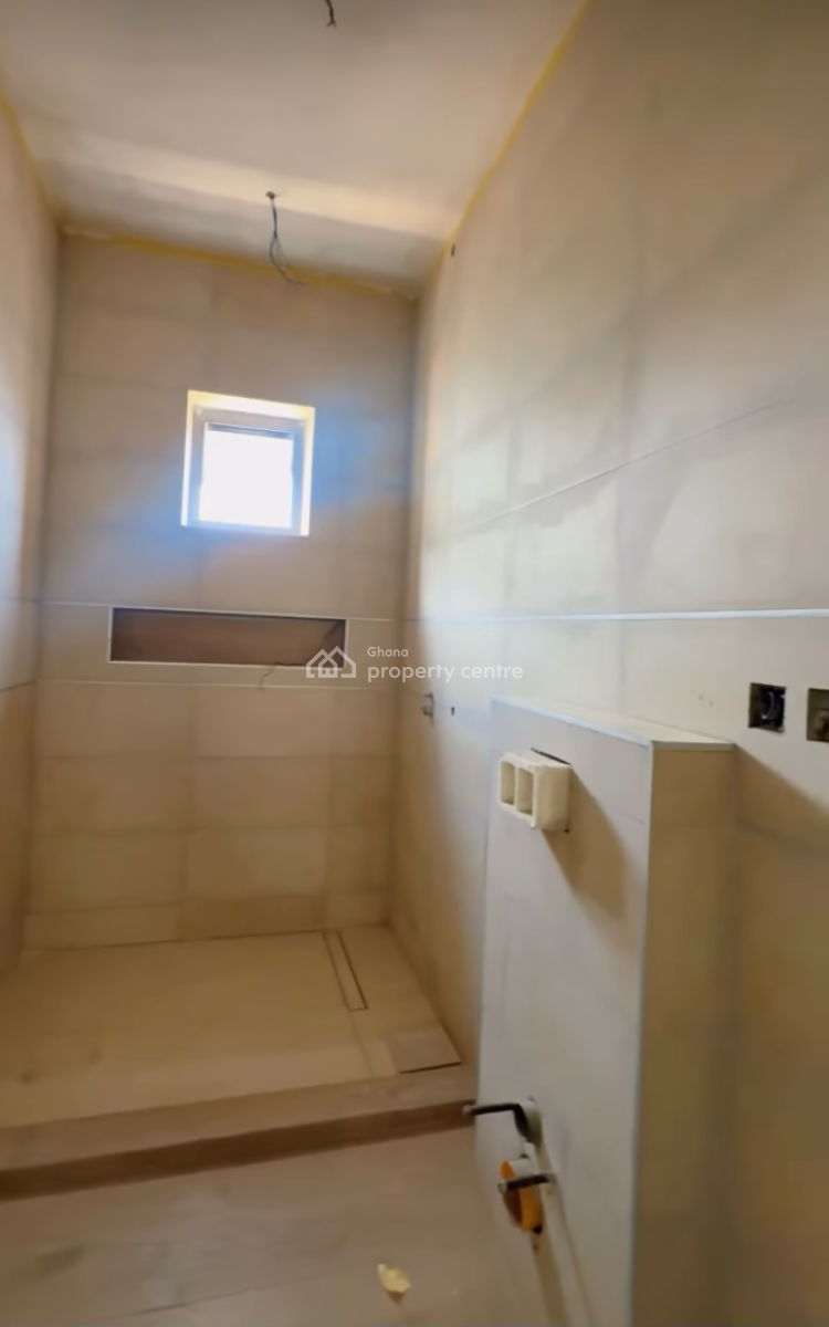 3 Bedroom Duplex, Mahama Road, East Airport, Airport Residential Area, Accra, Semi-detached Duplex for Sale