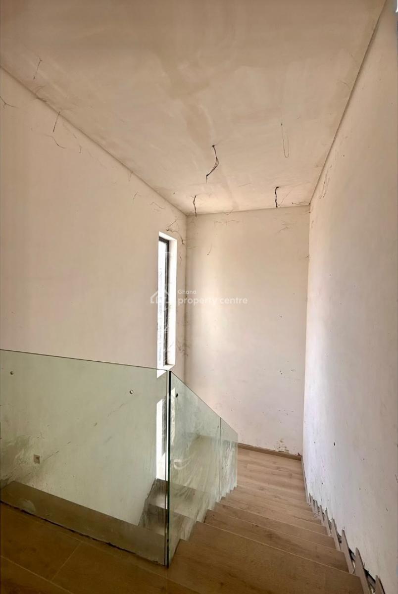 3 Bedroom Duplex, Mahama Road, East Airport, Airport Residential Area, Accra, Semi-detached Duplex for Sale