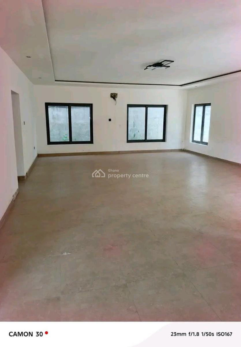 Ultra Modern 4-bedroom Penthouse @ Cantonment, Ghana, Cantonments, Accra, Townhouse for Sale