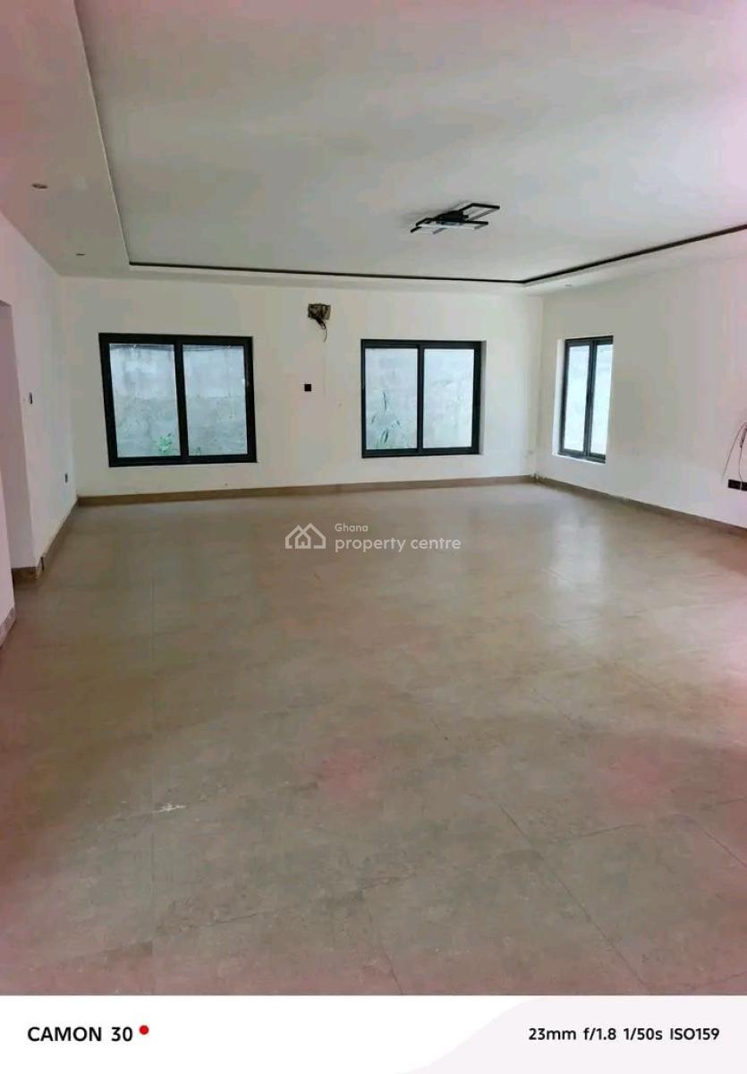 Ultra Modern 4-bedroom Penthouse @ Cantonment, Ghana, Cantonments, Accra, Townhouse for Sale