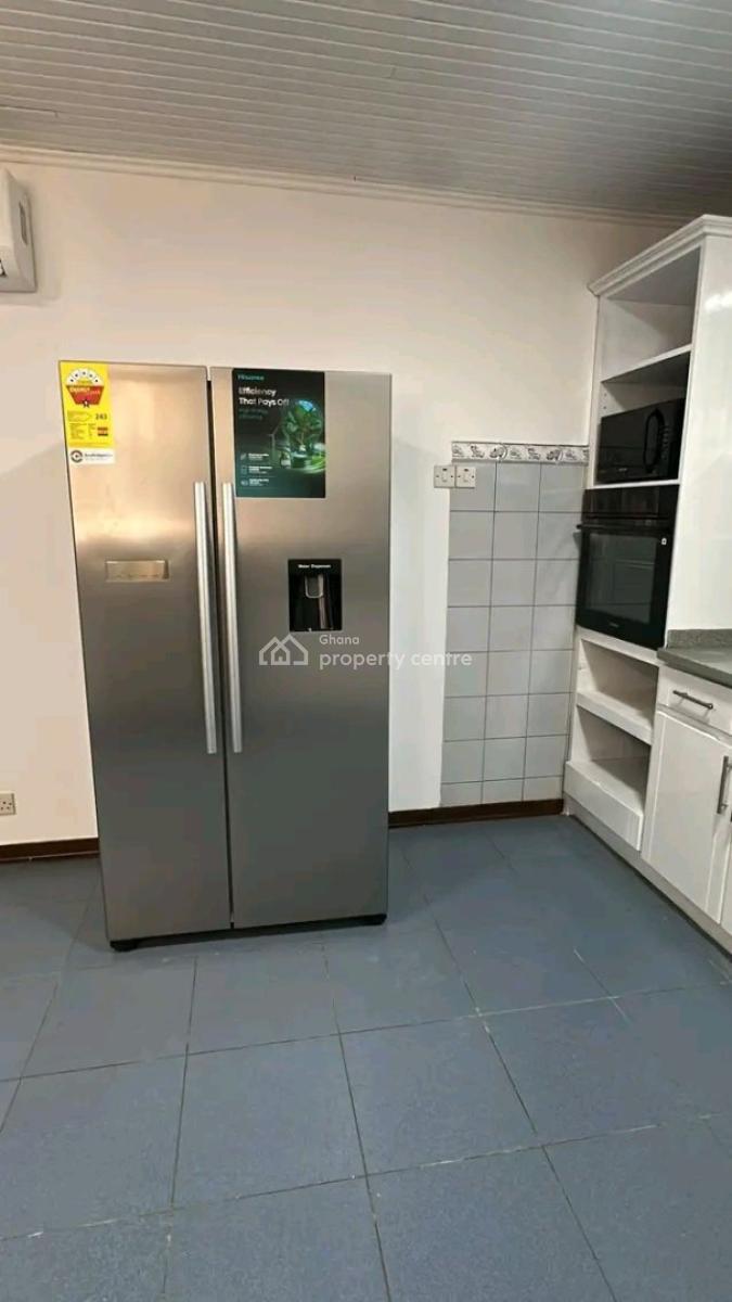 Luxury 4-bed Townhome +bq@ Cantonment, Ghana, Cantonments, Accra, Townhouse for Rent