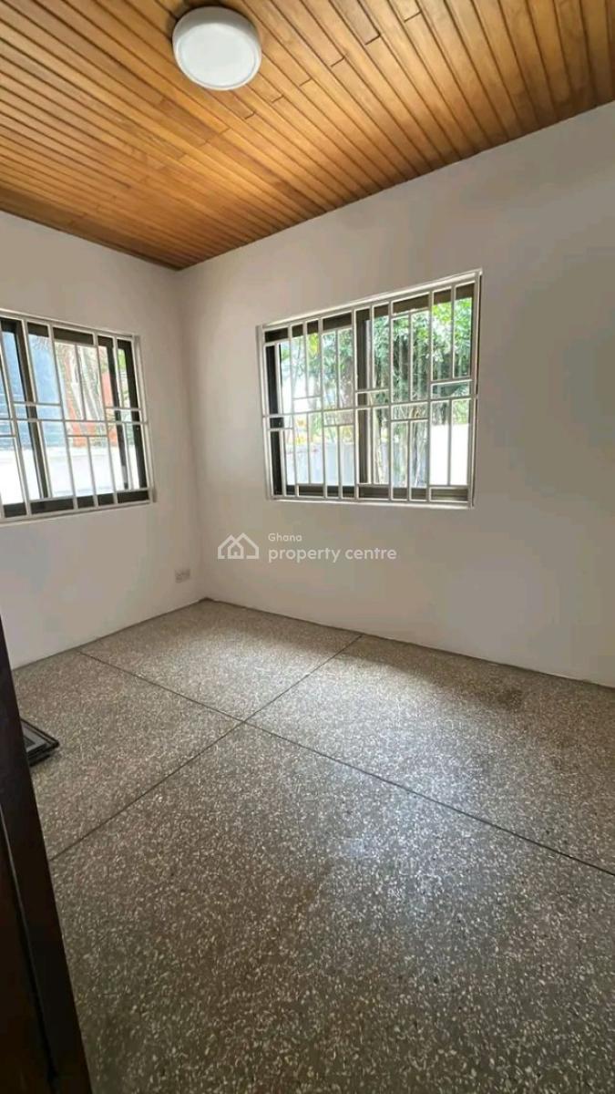 Luxury 4-bed Townhome +bq@ Cantonment, Ghana, Cantonments, Accra, Townhouse for Rent