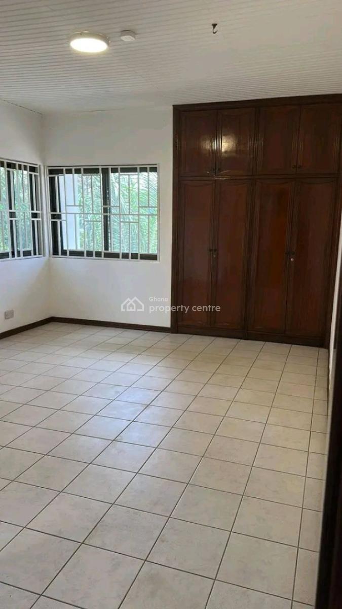 Luxury 4-bed Townhome +bq@ Cantonment, Ghana, Cantonments, Accra, Townhouse for Rent