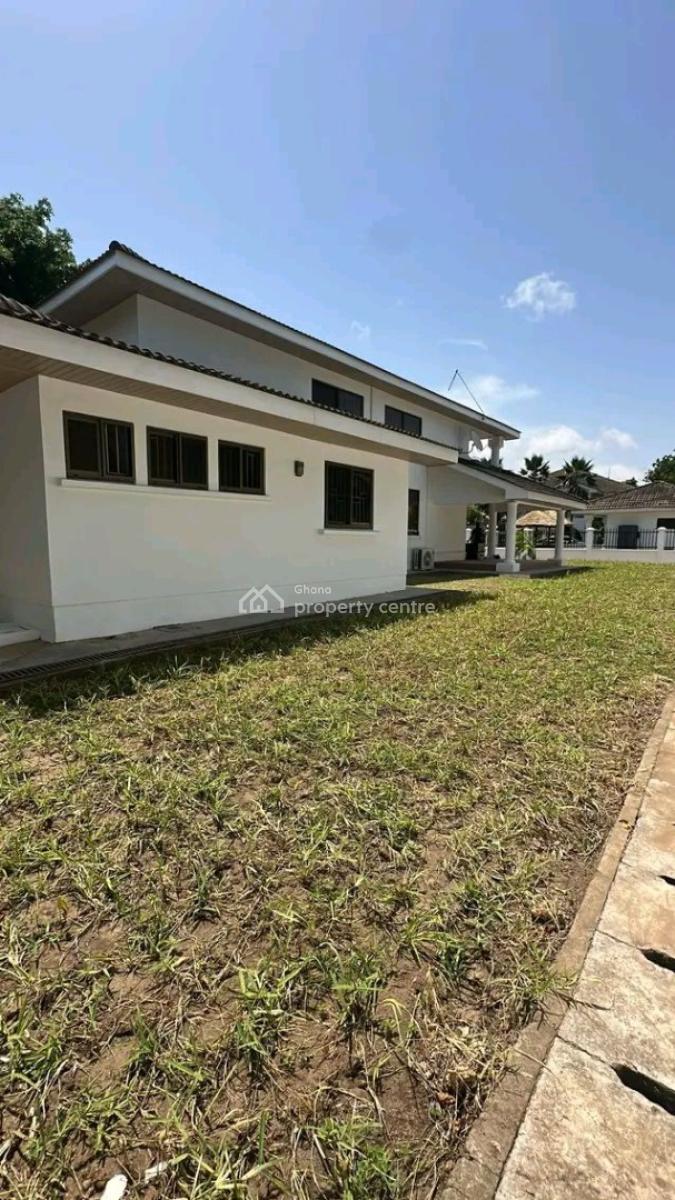 Luxury 4-bed Townhome +bq@ Cantonment, Ghana, Cantonments, Accra, Townhouse for Rent