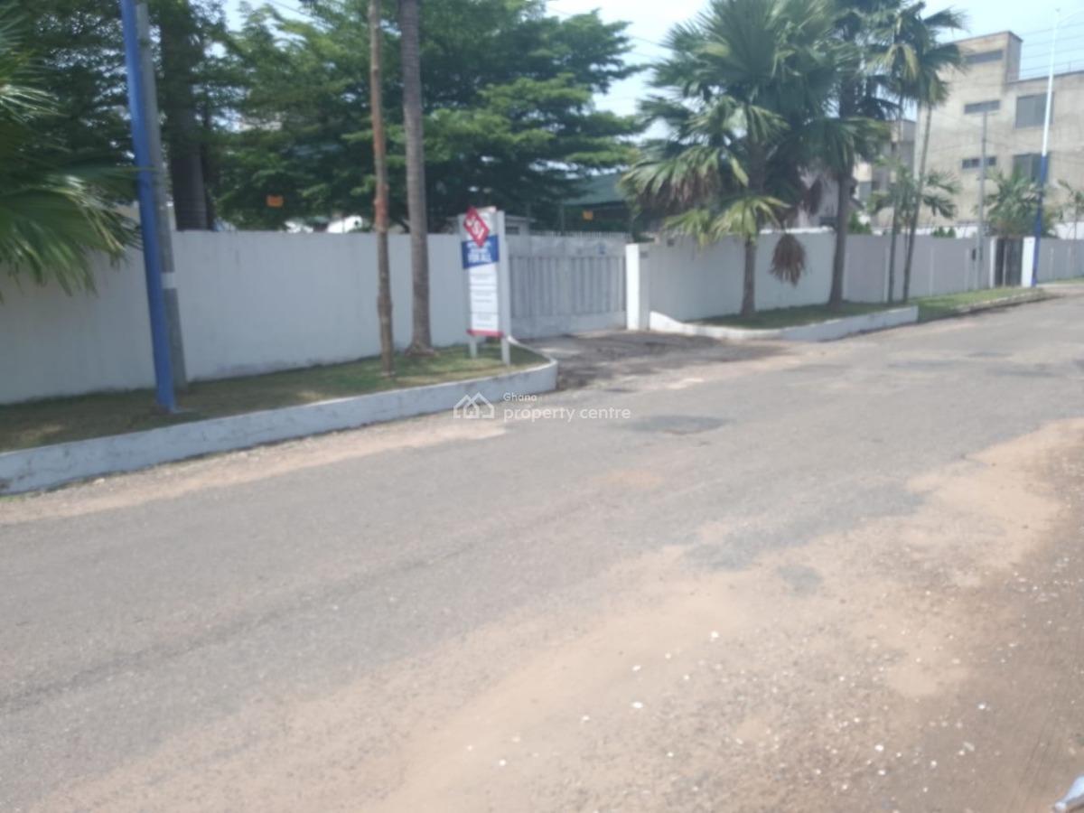Executive Self Compound 4 Bedroom, Dzorwulu, Accra, House for Rent