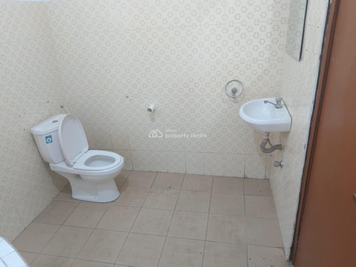 Executive Self Compound 4 Bedroom, Dzorwulu, Accra, House for Rent
