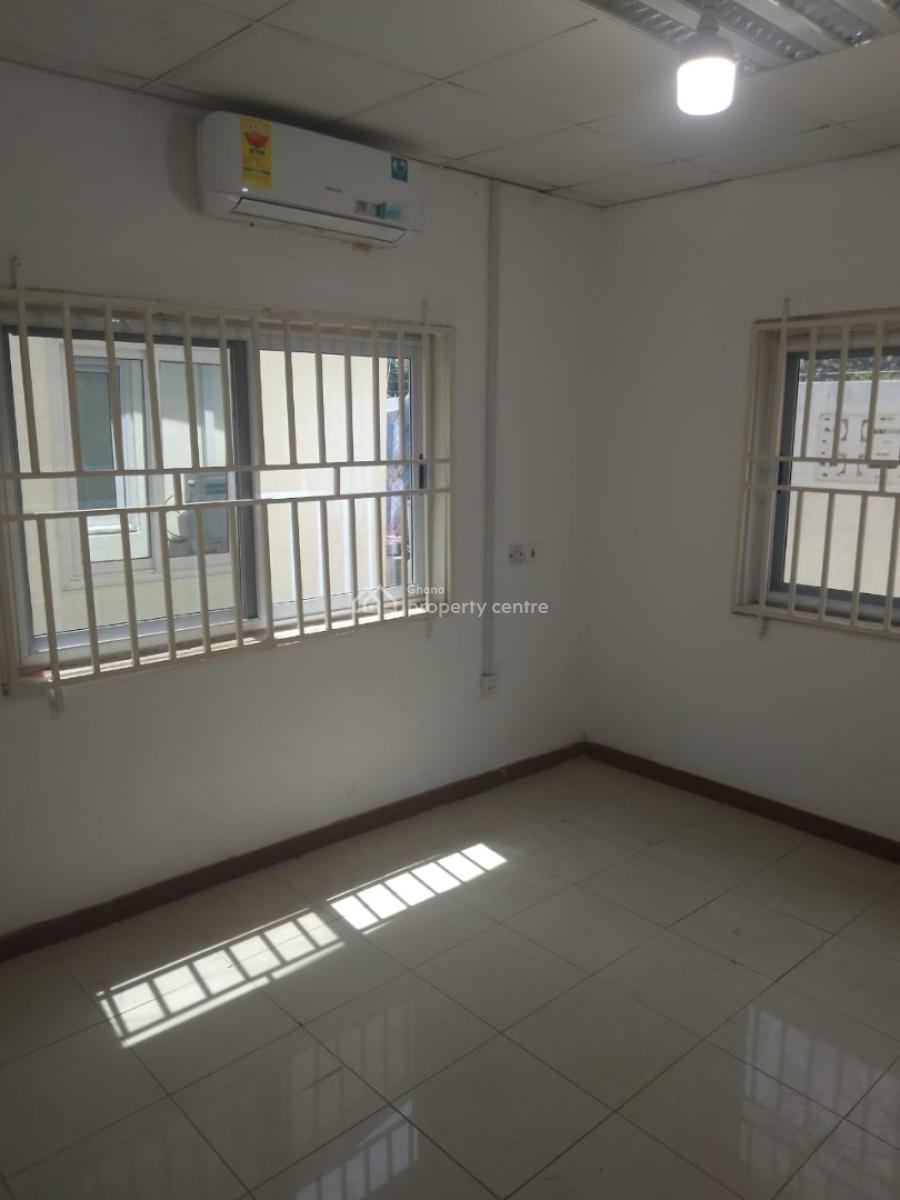 Executive Self Compound 4 Bedroom, Dzorwulu, Accra, House for Rent