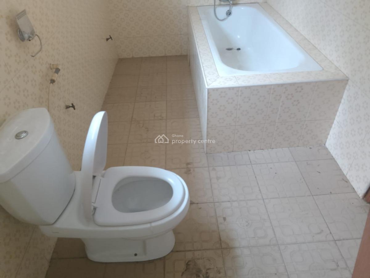 Executive Self Compound 4 Bedroom, Dzorwulu, Accra, House for Rent