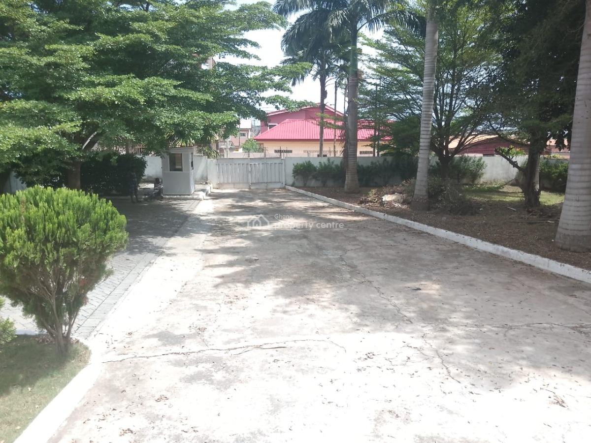 Executive Self Compound 4 Bedroom, Dzorwulu, Accra, House for Rent
