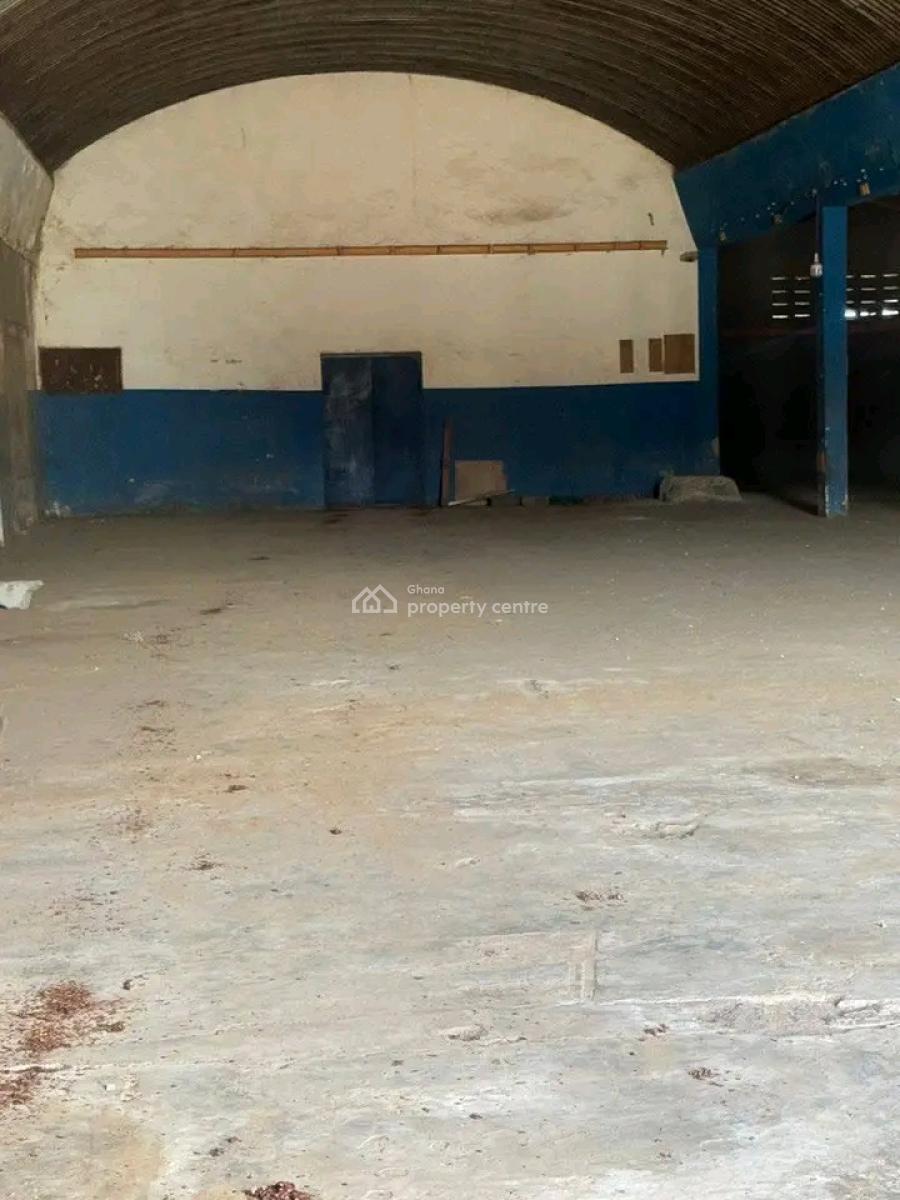 Warehouse in a Prime Location, Around Nestle, Tema Heavy Industrial Area, Tema, Accra, Commercial Property for Rent