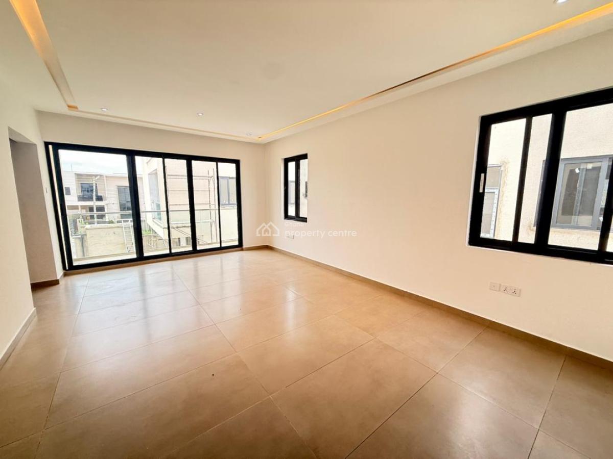 Executive 4 Bedrooms, East Legon, Accra, Townhouse for Sale