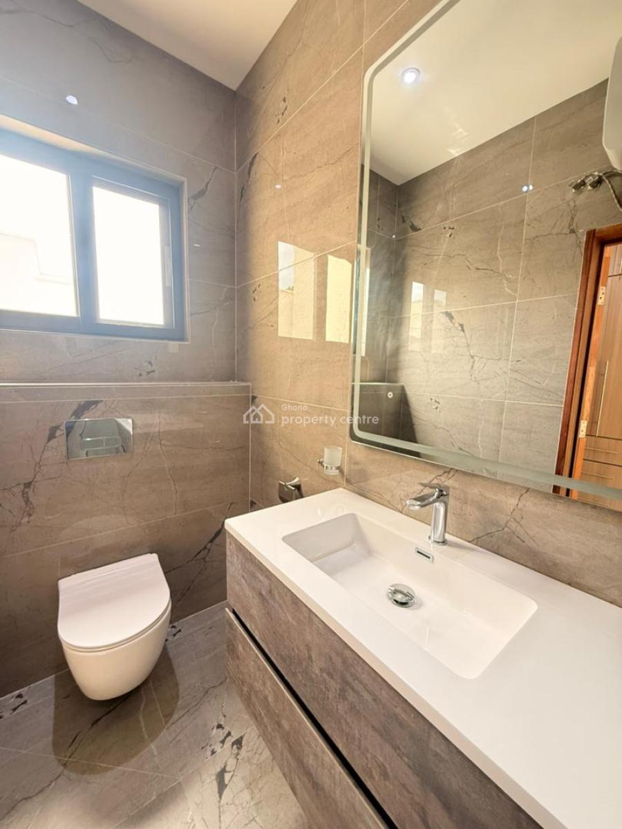Executive 4 Bedrooms, East Legon, Accra, Townhouse for Sale