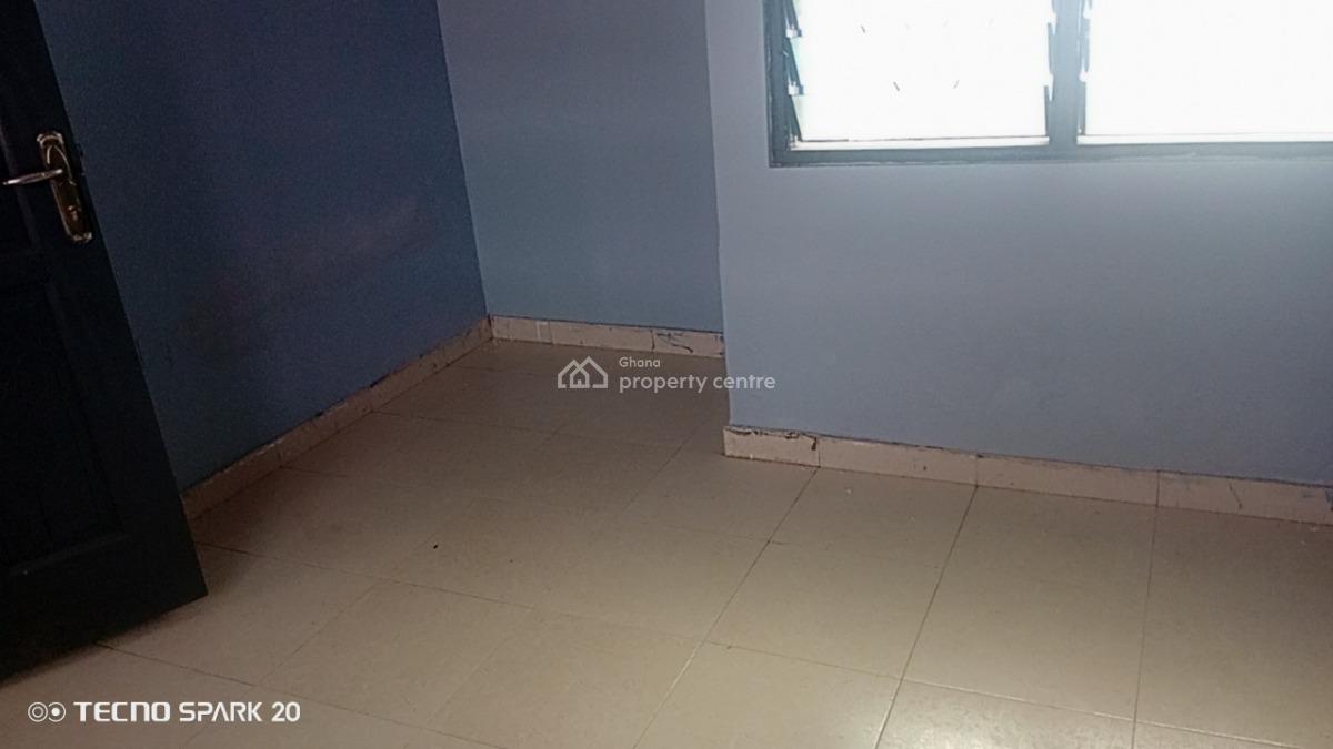 Chamber and Hall, Ecomog Haatso, Madina, La Nkwantanang Madina Municipal, Accra, Apartment for Rent