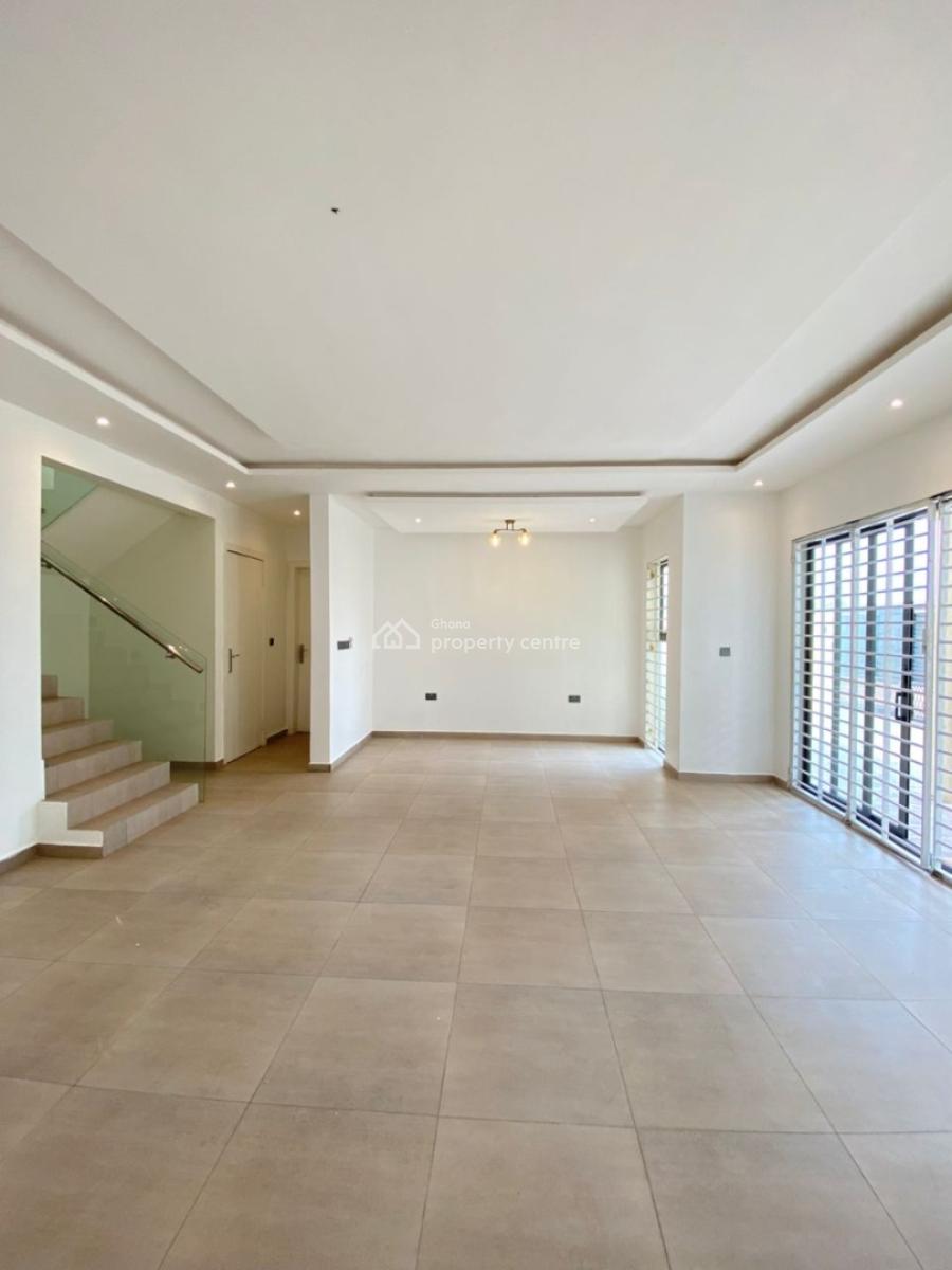 Executive 3.5 Bedroom, East Airport, Airport Residential Area, Accra, House for Rent