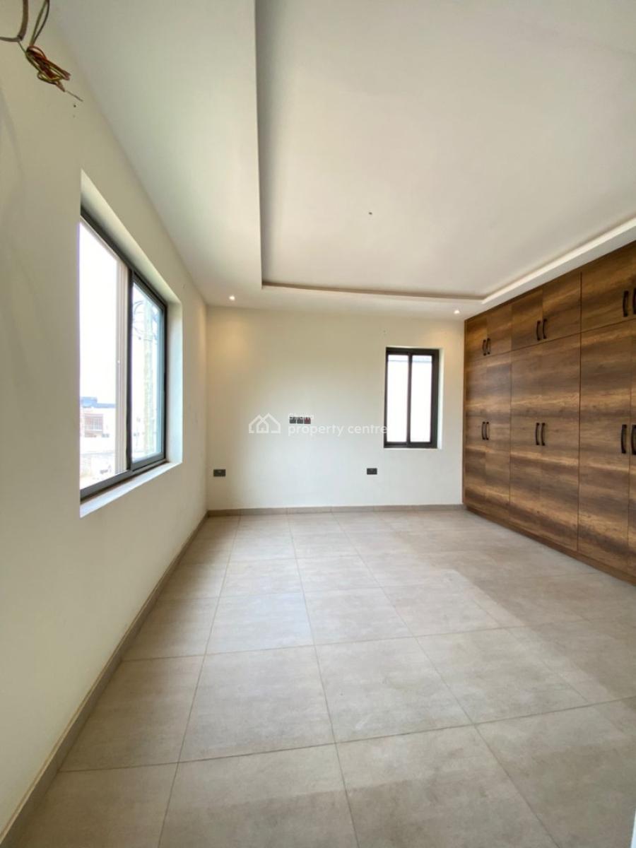 Executive 3.5 Bedroom, East Airport, Airport Residential Area, Accra, House for Rent