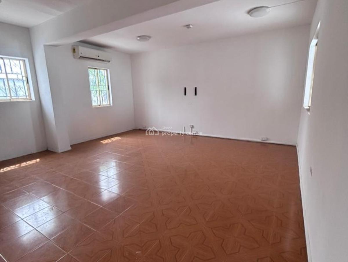 Executive 4 Bedroom, North Labone, Accra, House for Rent