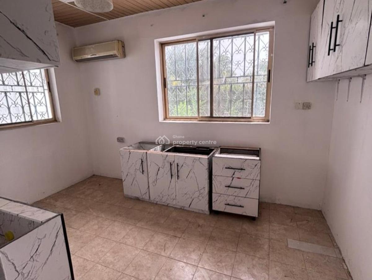 Executive 4 Bedroom, North Labone, Accra, House for Rent