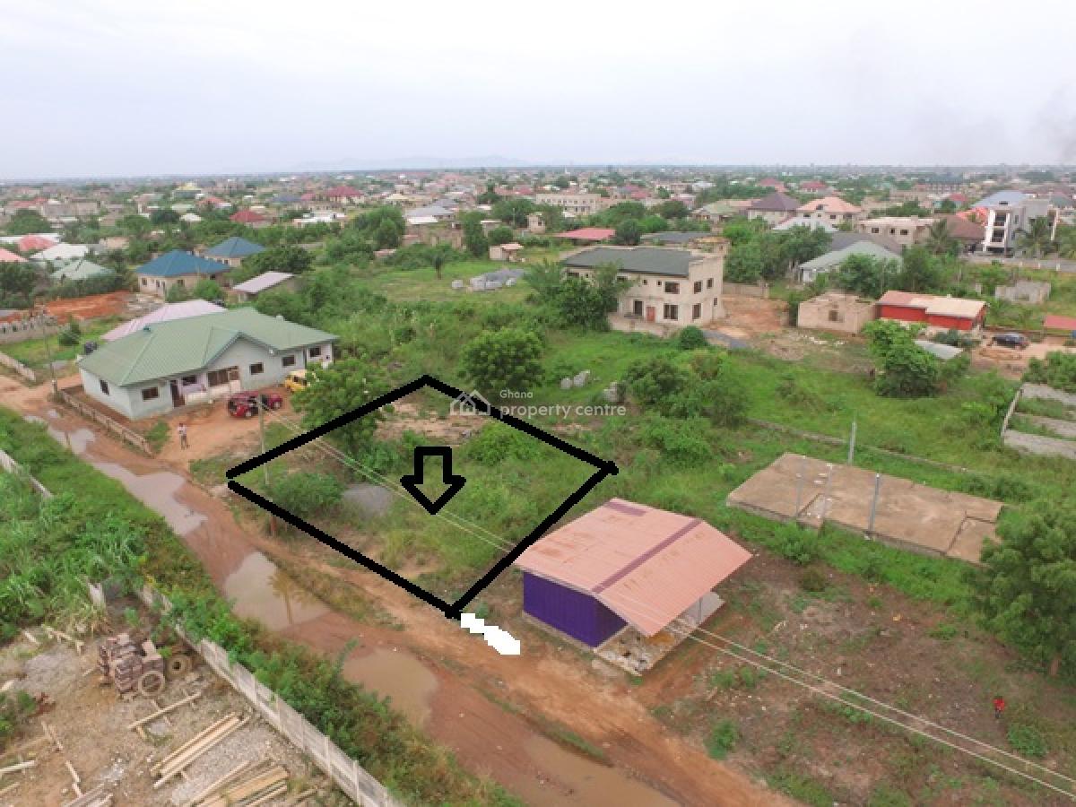Plot of Land in a Good Location with Easy Acess., Ayi-kuma Road, Dodowa, Shai Osudoku, Accra, Residential Land for Sale