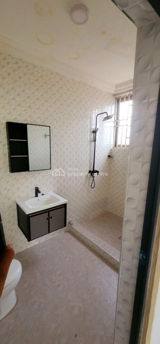 Executive 3 Bedrooms, Atomic Police Station Near  Haatso, Haatso, Ga East Municipal, Accra, Apartment for Rent