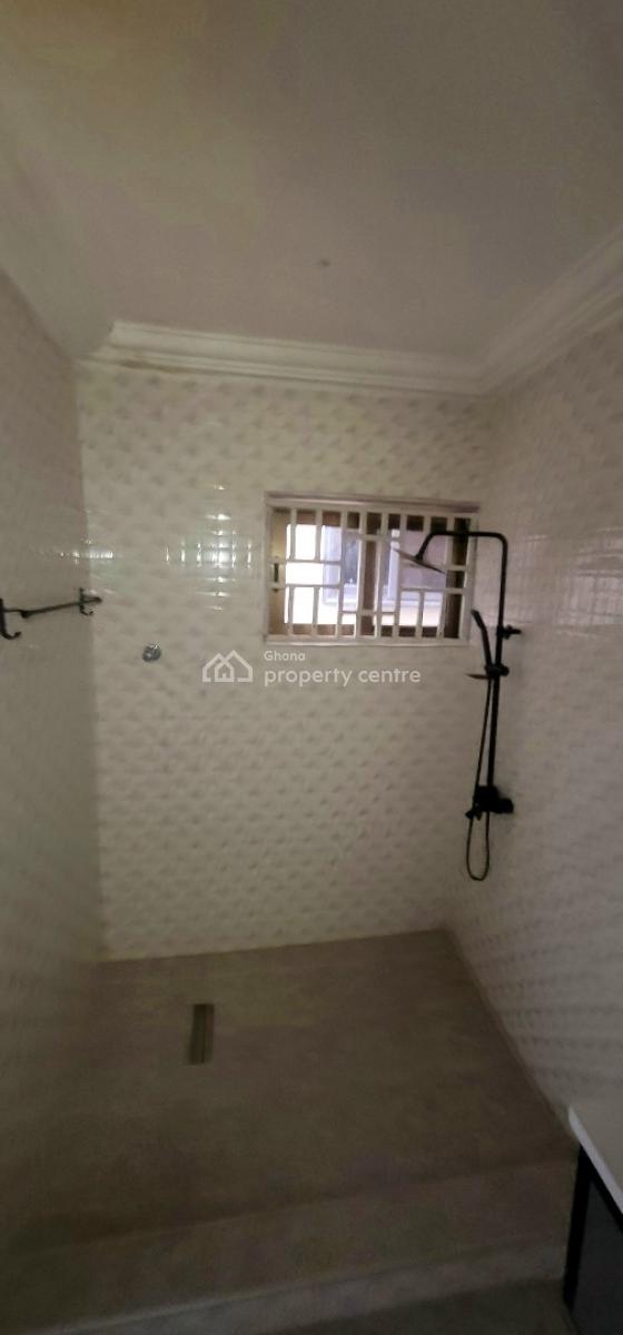 Executive 3 Bedrooms, Atomic Police Station Near  Haatso, Haatso, Ga East Municipal, Accra, Apartment for Rent