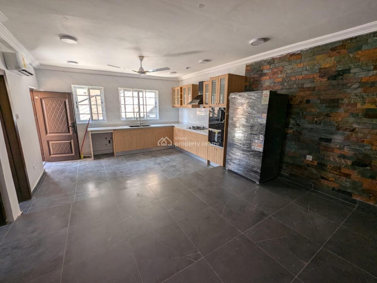 3 Bedroom House, Around The School, Achimota, Accra, Detached Duplex for Rent