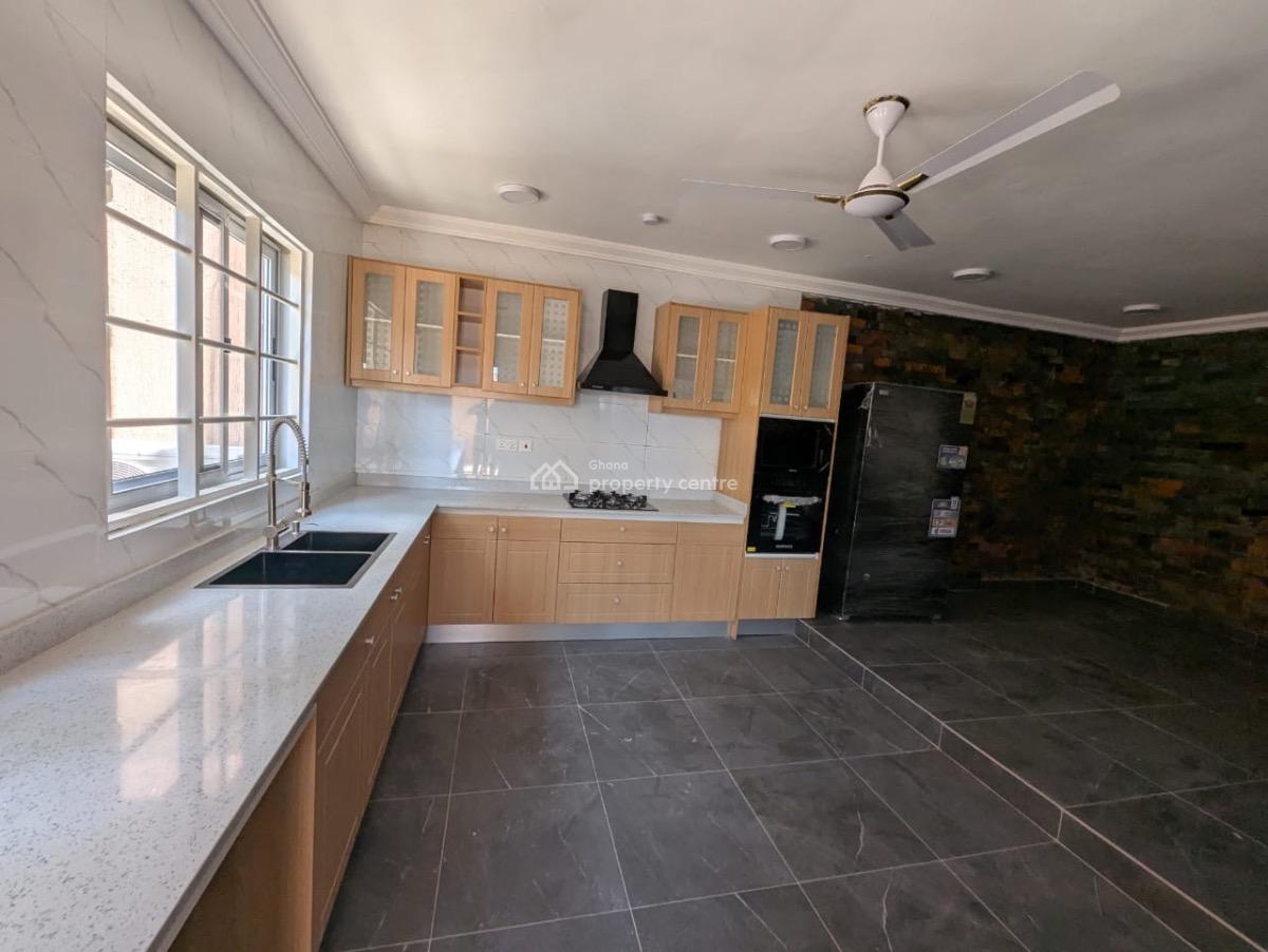 3 Bedroom House, Around The School, Achimota, Accra, Detached Duplex for Rent
