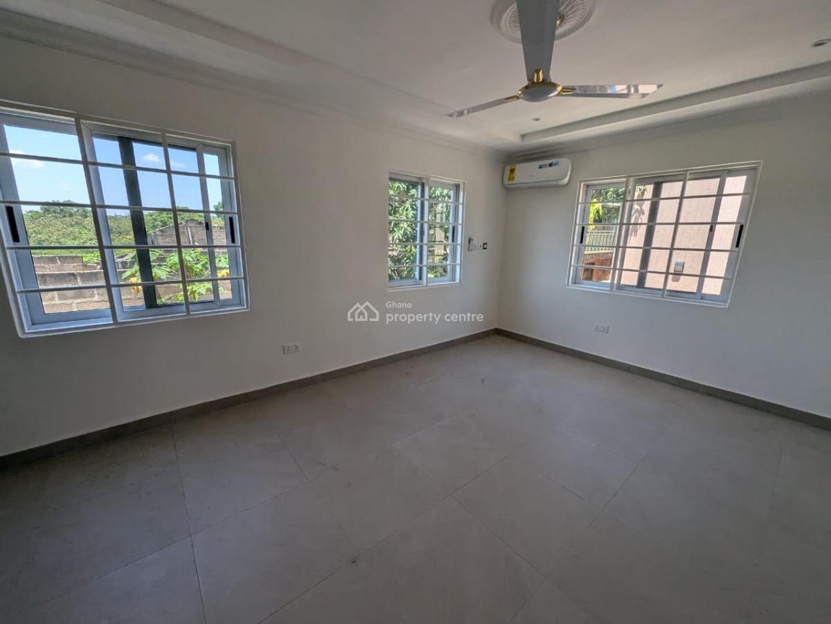 3 Bedroom House, Around The School, Achimota, Accra, Detached Duplex for Rent